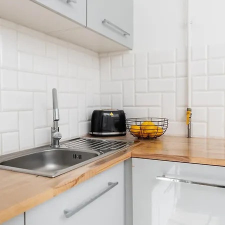 Cupcake 2 Bedroom Mokotow
